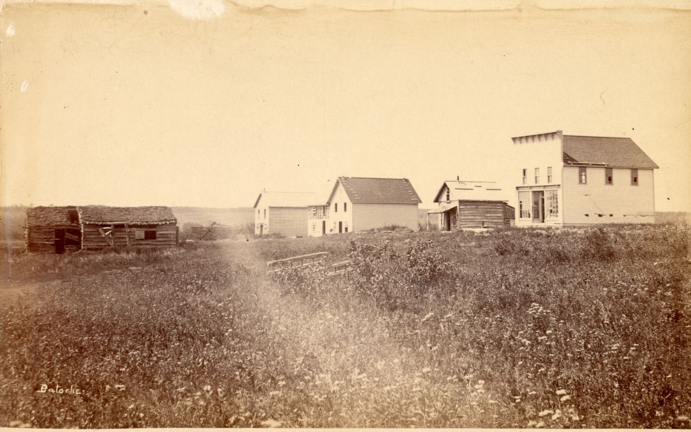 Batoche village, circa 1885; photographer unidentified. Unknown photographer / Bibliothèque et Archives nationales du Québec / P600,S6,D5,P1309.